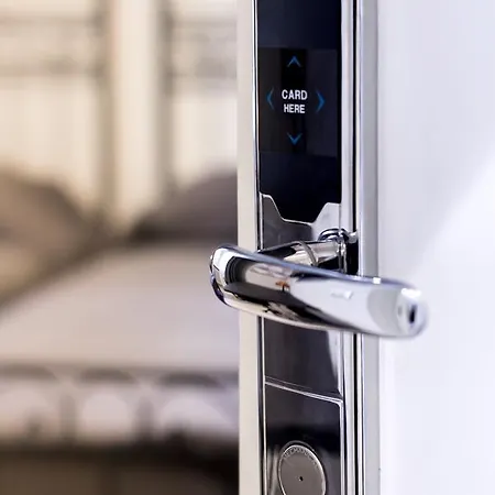 Oda ve Kahvaltı Ida Centro 4*