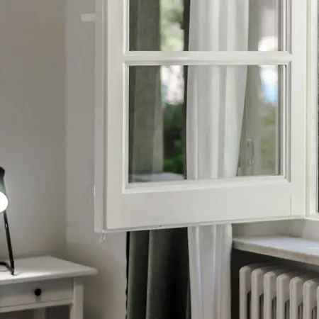 Ida Centro Bed & Breakfast 4*