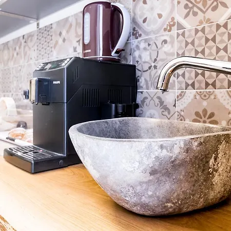 ベッド・アンド・ブレックファスト Ida Centro 4*